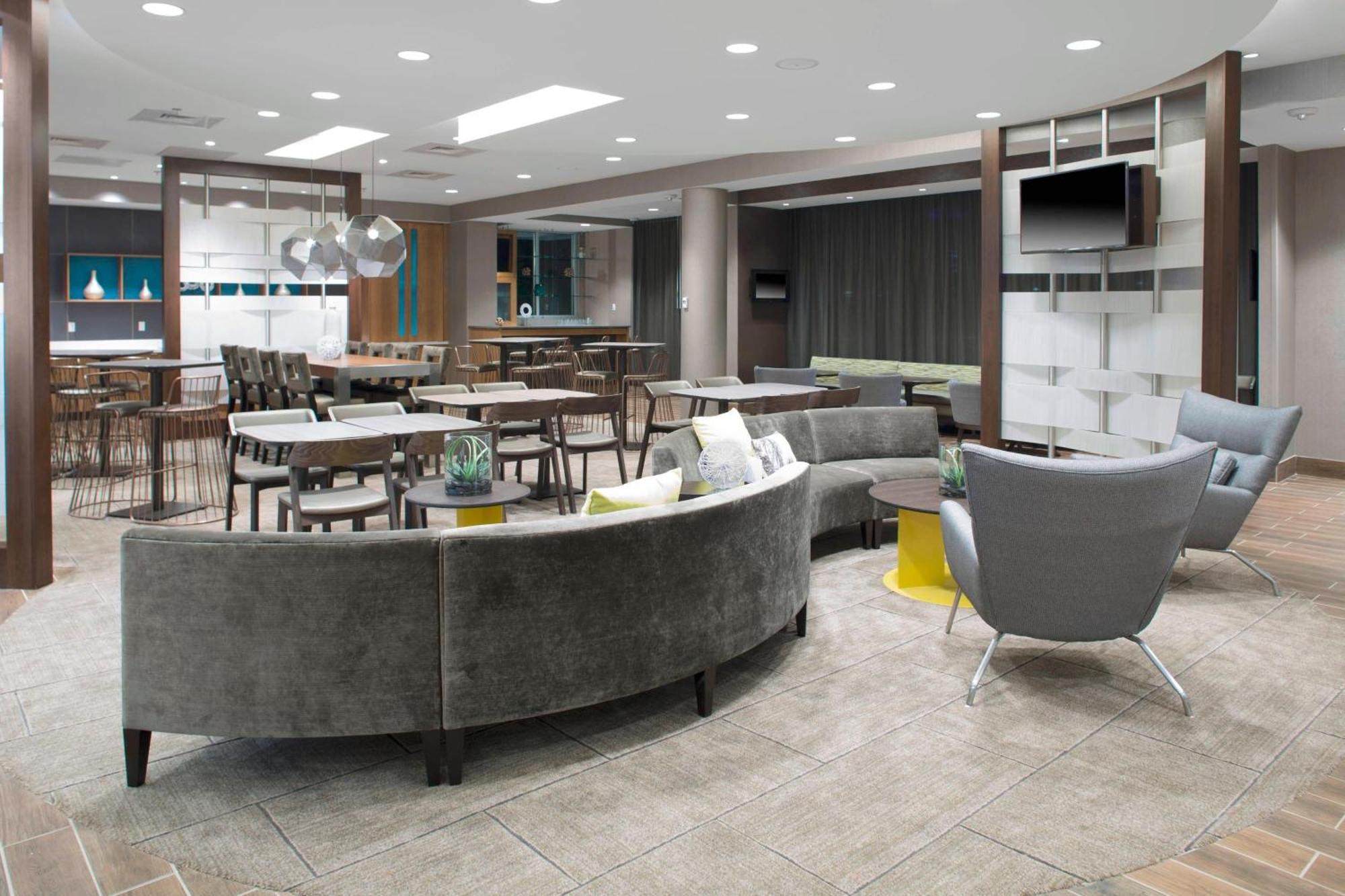 Springhill Suites By Marriott Kansas City Lenexa/City Center Экстерьер фото